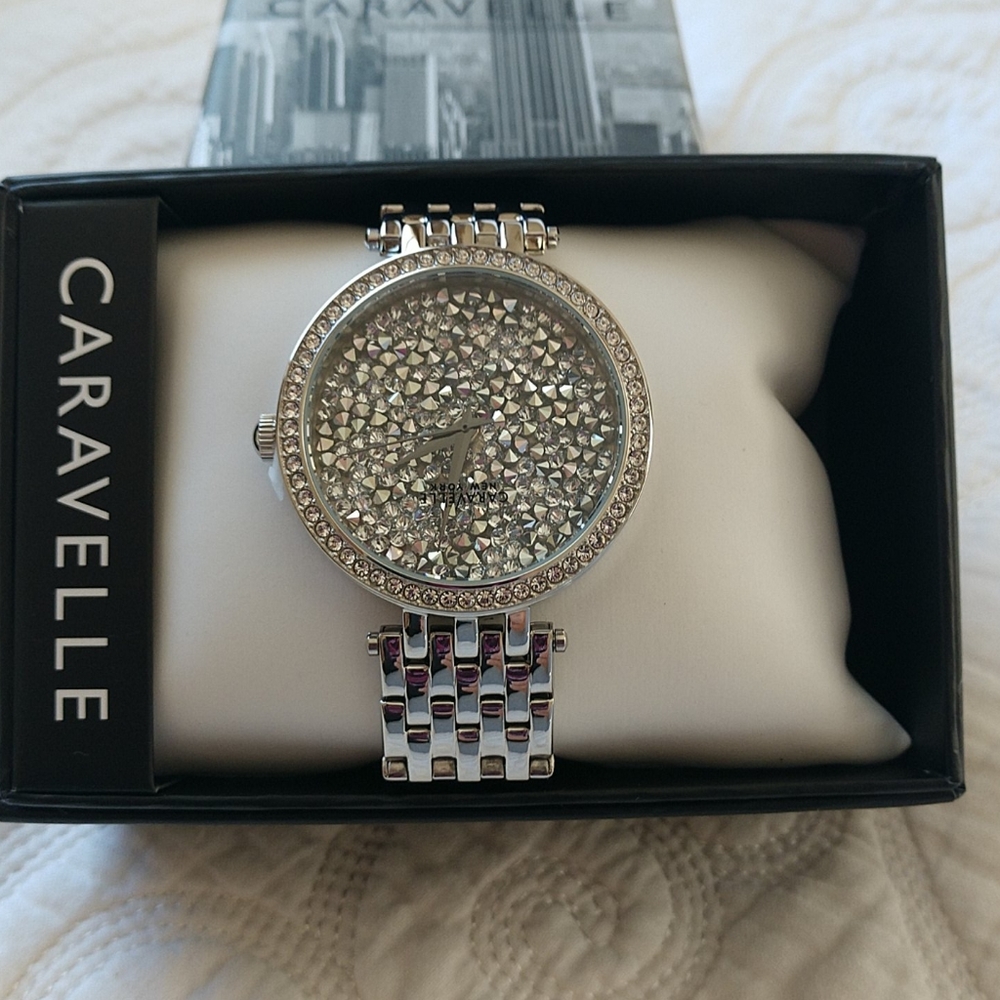 Watch - Picture 2 of 2